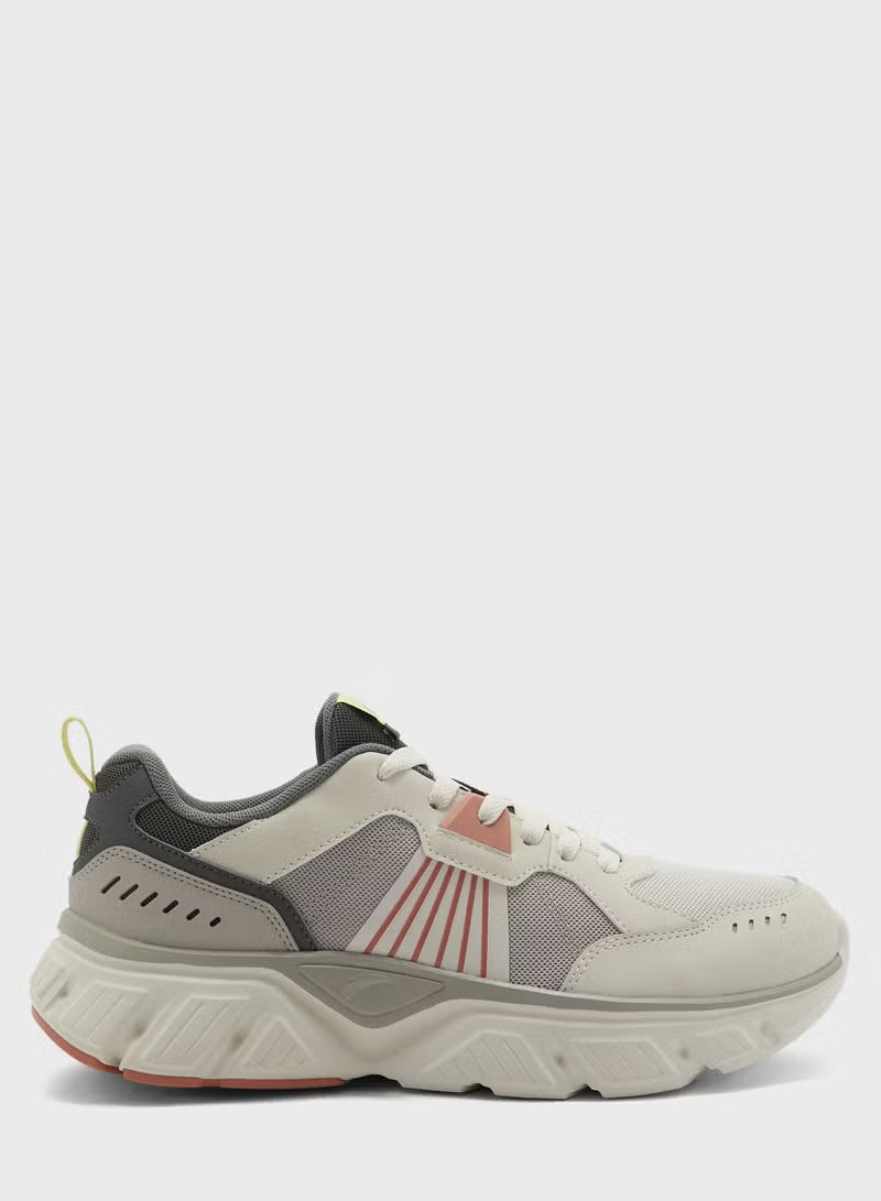 Anta Running - Thick Sole