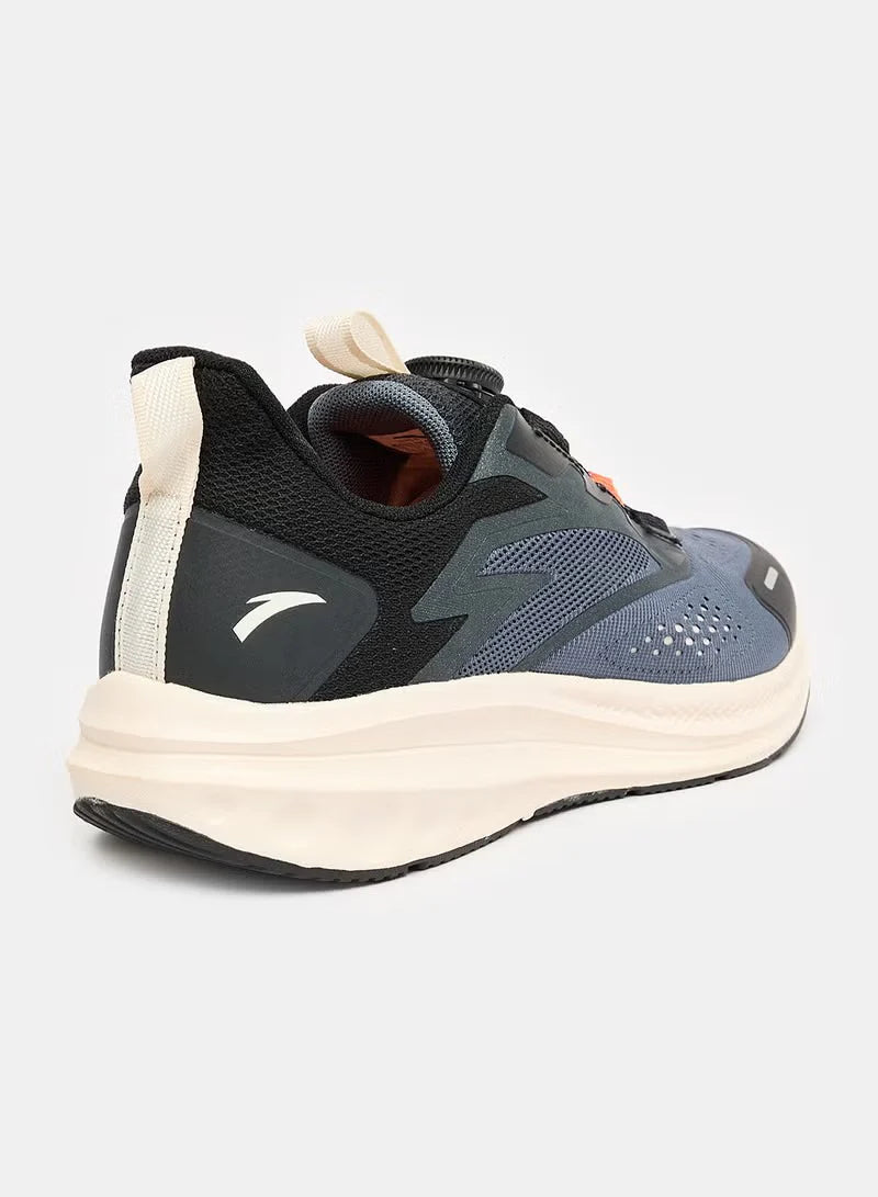 Dynamic Running Shoes